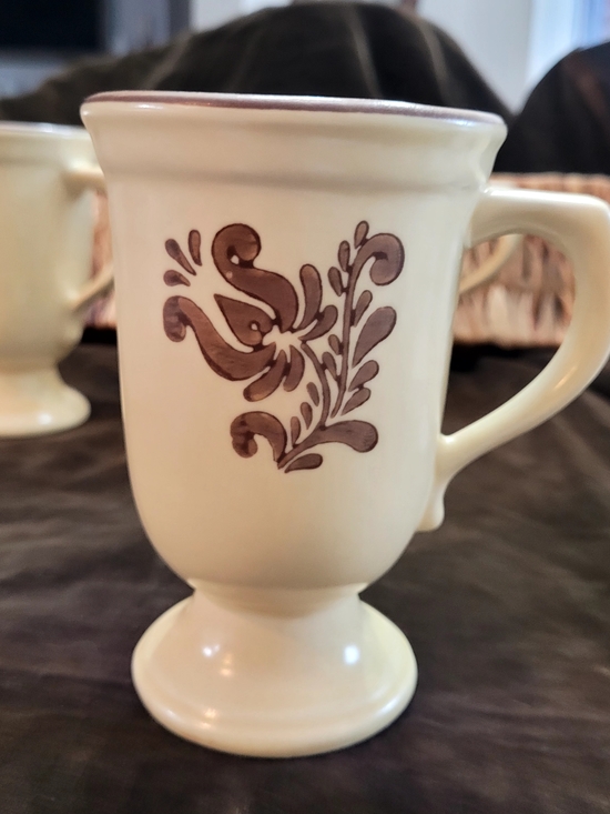 Other - Pfaltzgraff Village vintage Ivory Ceramic Pedestal Mug with Brown Floral Motif